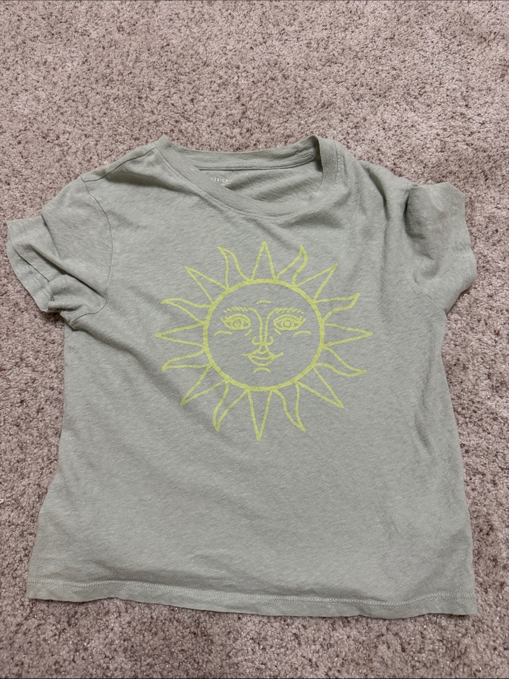 American Eagle Outfitters Sage Green Tee with Yellow Sun
Xs fits like xs/xxs
